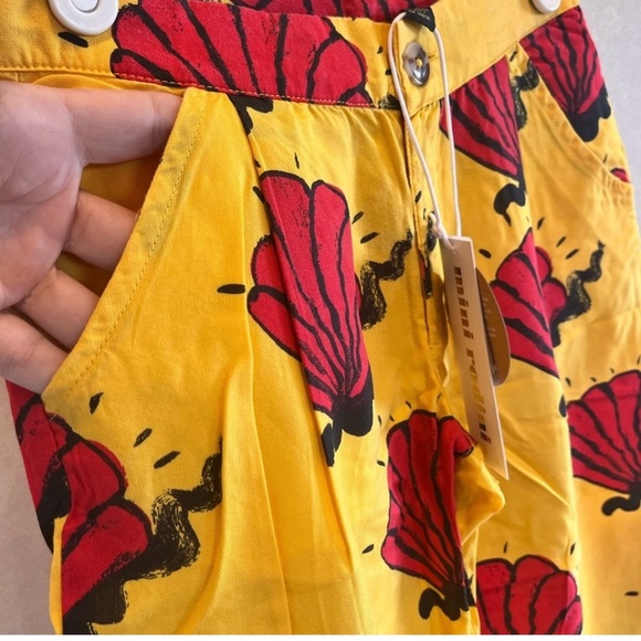 Mini Rodini Yellow Pants with Red Shell Design. 100% organic cotton - Picture 4 of 7